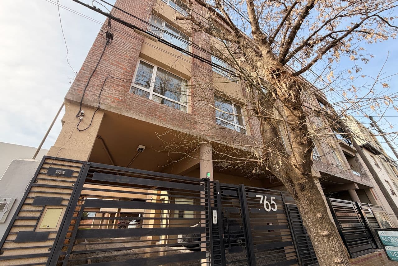 Saavedra al 700 — tandil