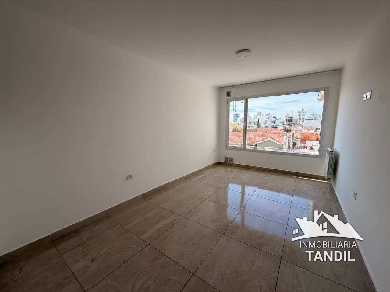 Alberdi al 700 — tandil (foto 3)