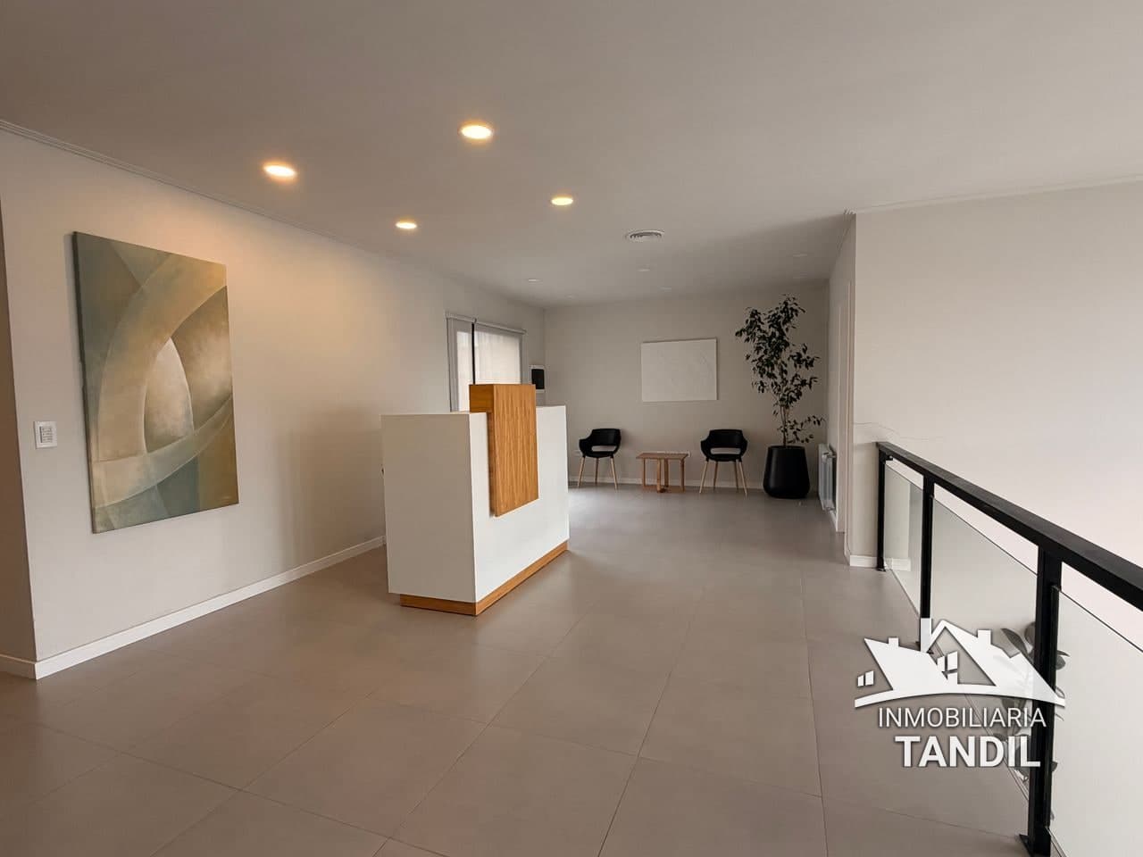 Av. España al 200 - Consultorios — Centrico, tandil (foto 4)
