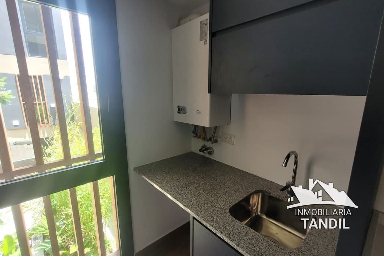 Departamento en alquiler en Semicentrico, Tandil — Av. Brasil al 300 (foto 7 de 10)