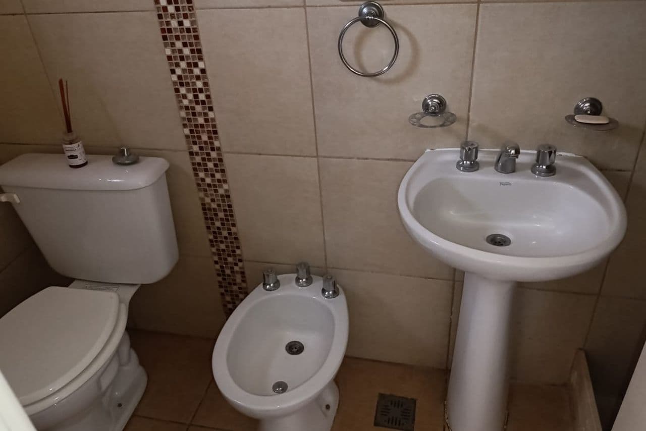 Uriburu al 700
