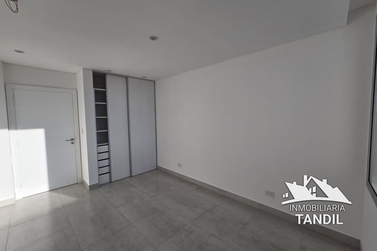 Departamento en alquiler en Centrico, Tandil — España al 700 (foto 5 de 10)