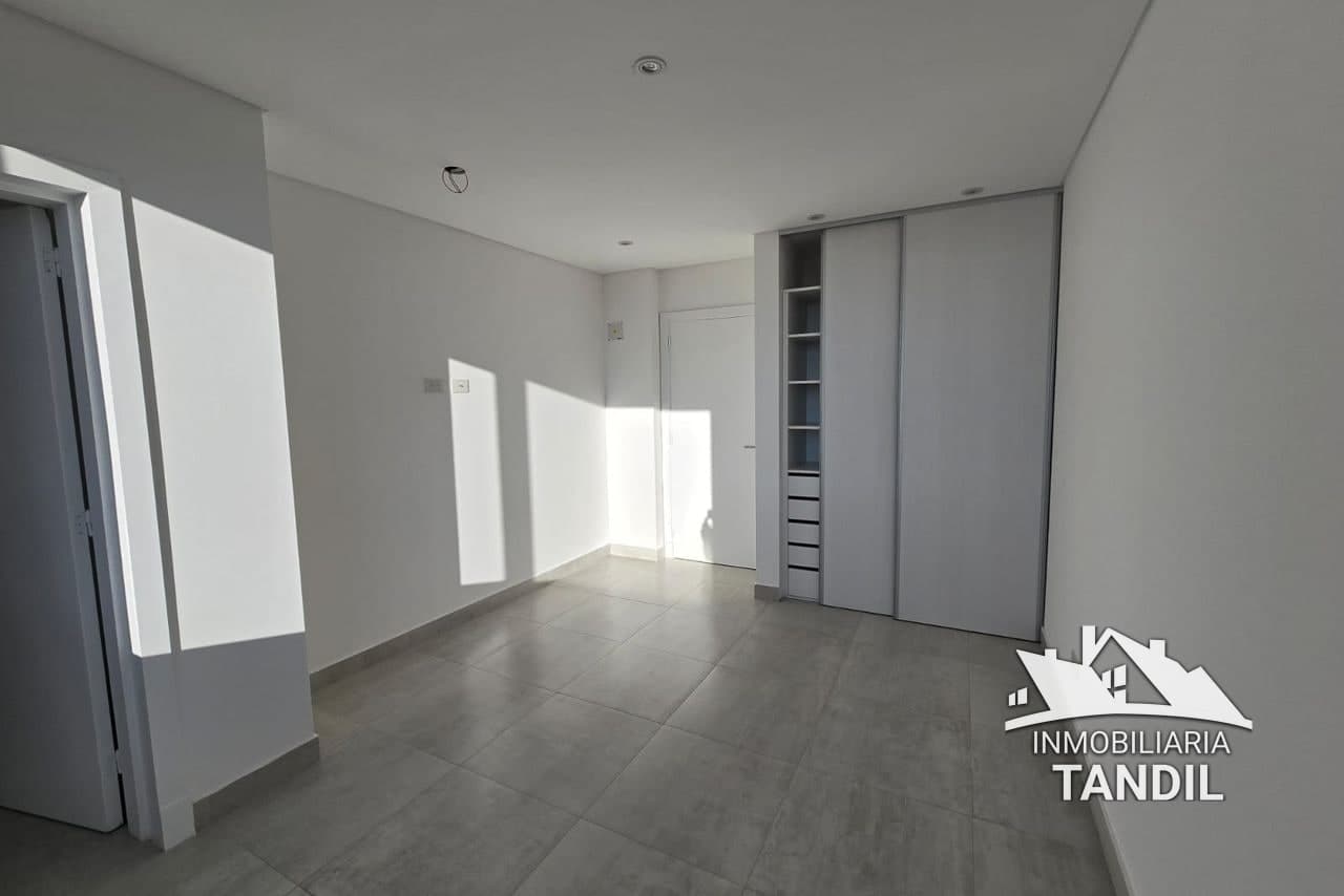 Departamento en alquiler en Centrico, Tandil — España al 700 (foto 6 de 10)